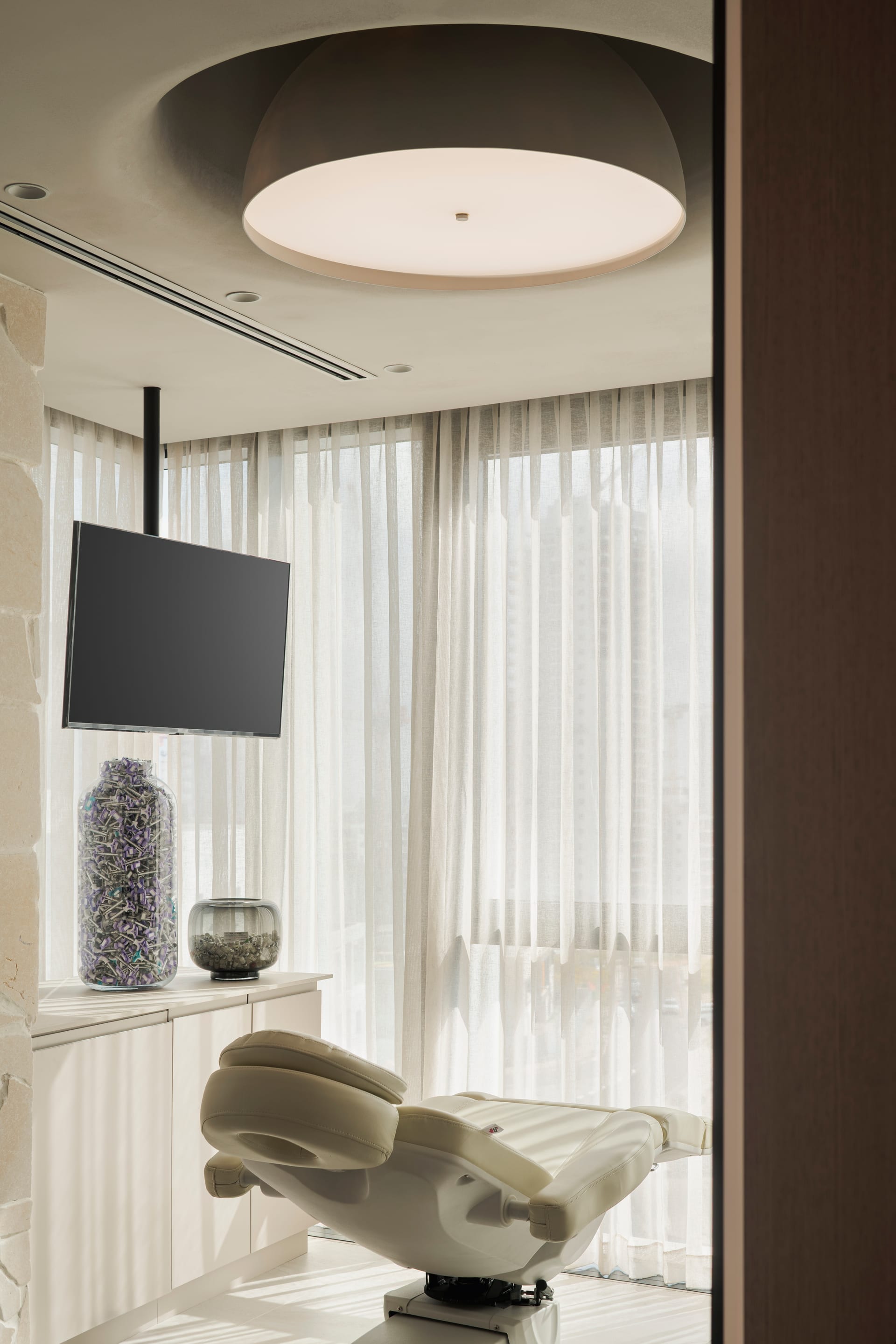 Aesthetic & Dental Clinic — 7