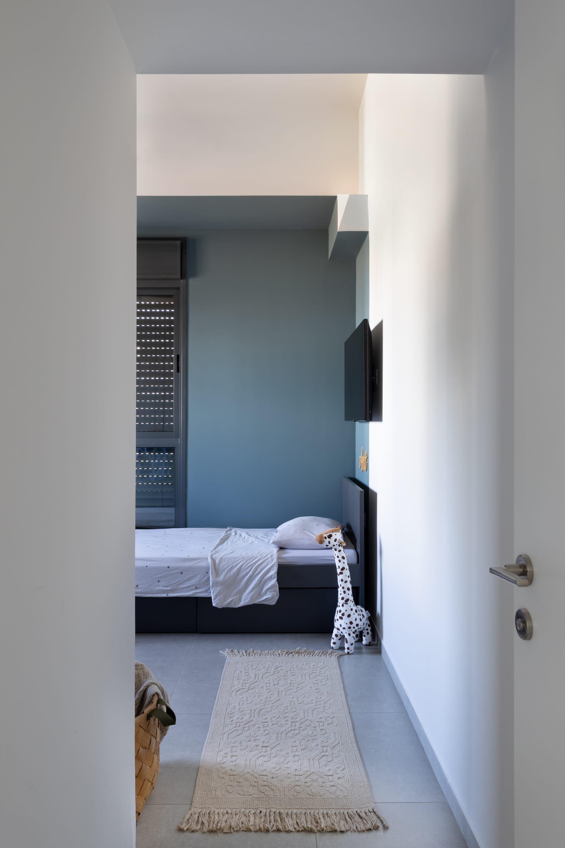 APT. 22 — 31